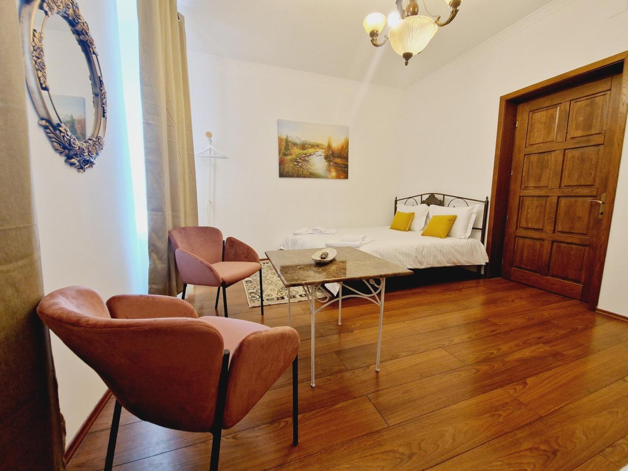 5* Royal House Near Unirii Square Villa Cluj-Napoca Eksteriør bilde