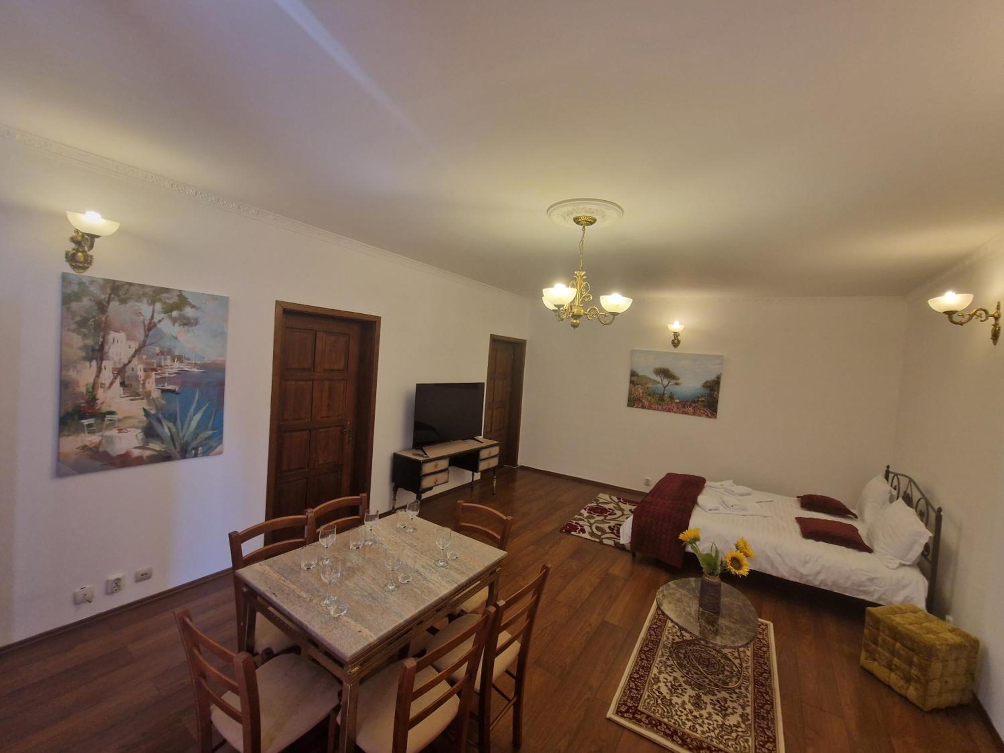 5* Royal House Near Unirii Square Villa Cluj-Napoca Eksteriør bilde
