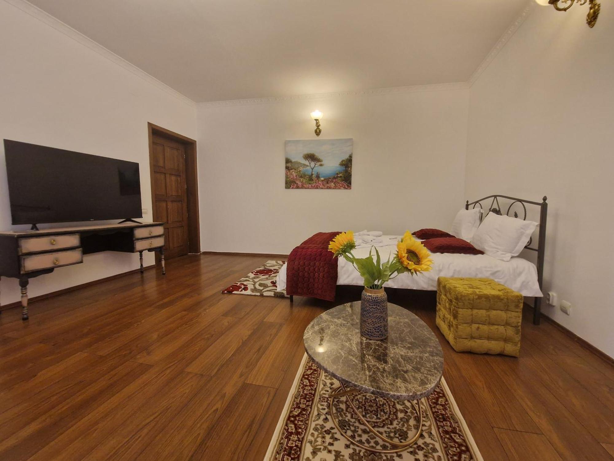 5* Royal House Near Unirii Square Villa Cluj-Napoca Eksteriør bilde