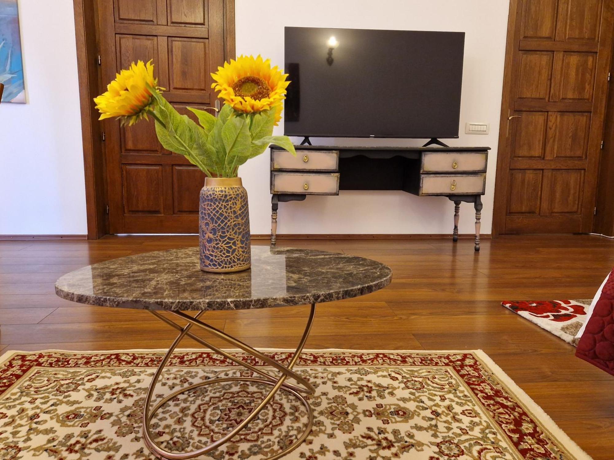 5* Royal House Near Unirii Square Villa Cluj-Napoca Eksteriør bilde