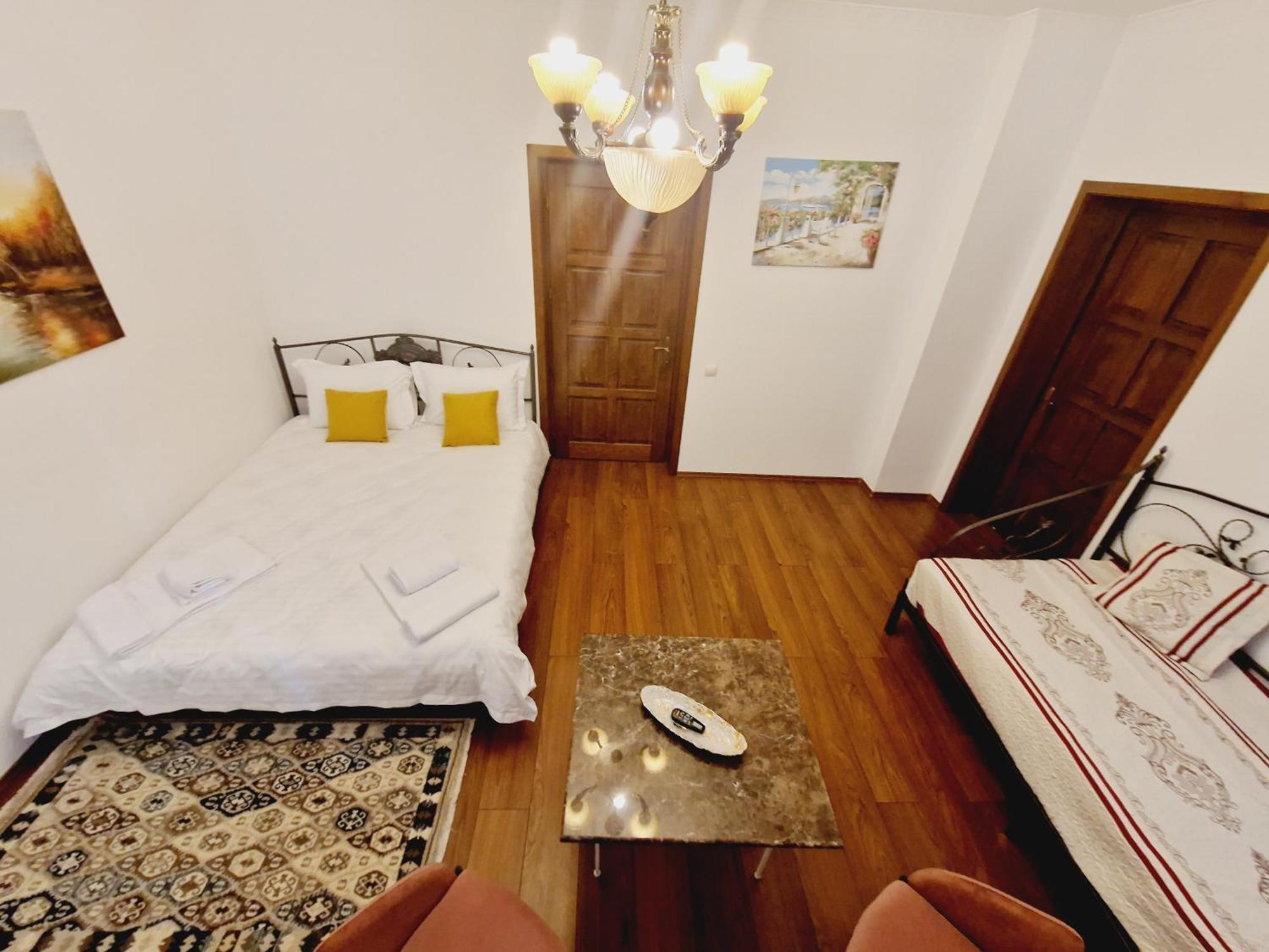 5* Royal House Near Unirii Square Villa Cluj-Napoca Eksteriør bilde